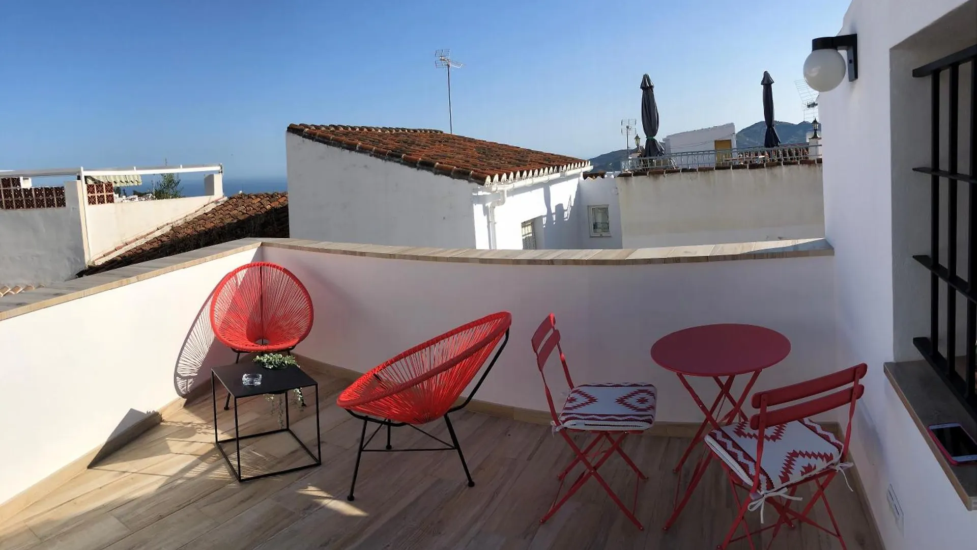 בית נופש הוילה פריחיליאנה Cerezo'S House - Terrace & Jacuzzi